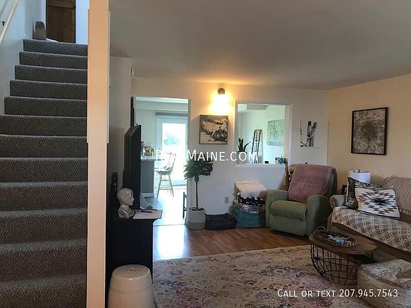 4th image of 15 Burleigh Rd APT 3