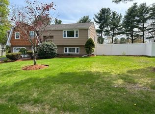 45 Joanne Rd, Stoughton, MA 02072
