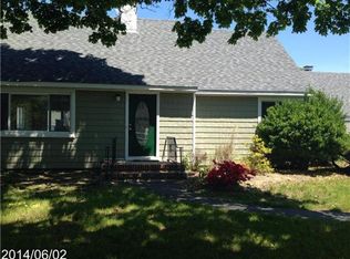 45 Araca Rd, Babylon, NY 11702