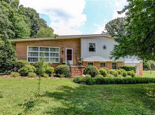 837 Crowders Creek Rd, Gastonia, NC 28052
