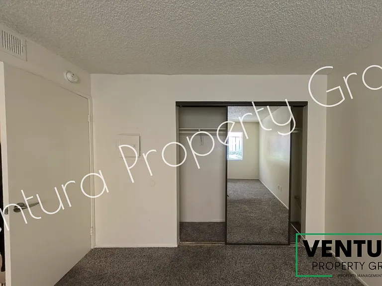 234 S Steckel Dr #2 — Photo 7