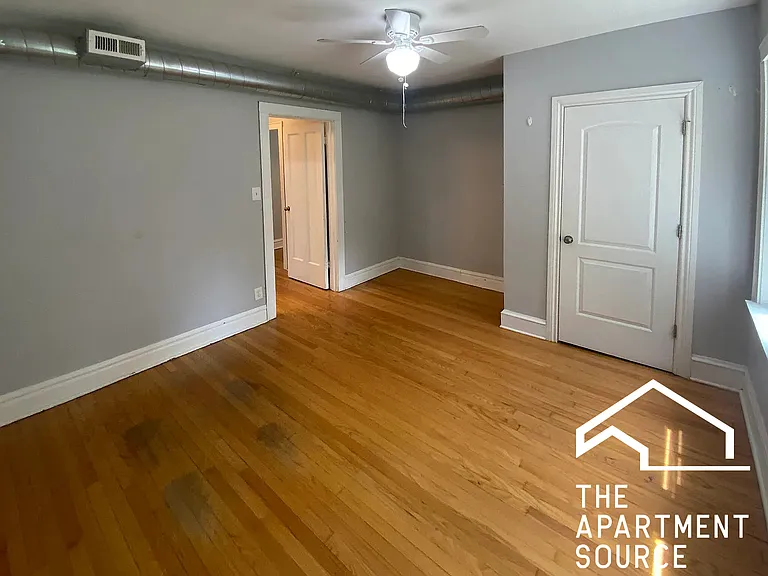 3018 N Karlov Ave #1 — Photo 8