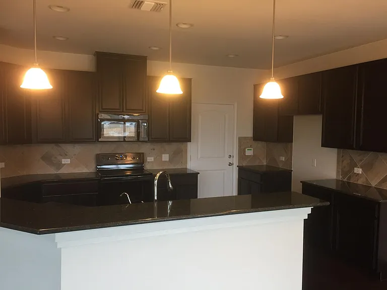 1405 Berlin Ln — Photo 18
