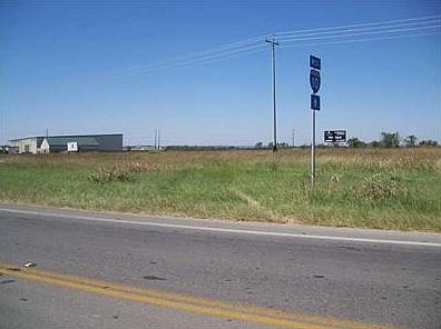 2nd image of 720 W Interstate 10