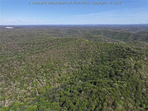 4th image of 200 Burning Springs Rd