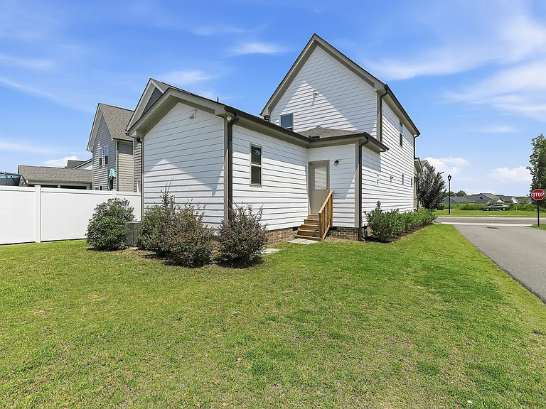 6260 Taylor Rd — Photo 47