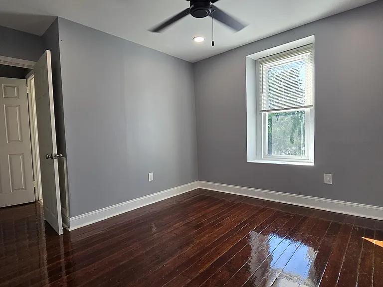 129 Ripka St — Photo 20