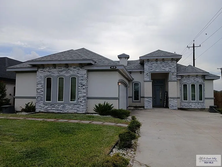 2625 S Christian Cir — Photo 3
