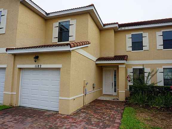 2nd image of 1182 Chervil Dr