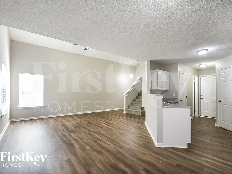 16700 Aulton Dr — Photo 3