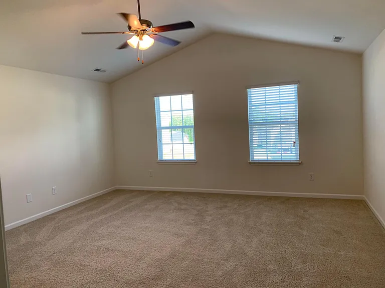 332 Sapphire Rd — Photo 6