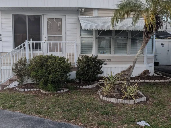 5100 60th St E #N-16, Bradenton, FL 34203