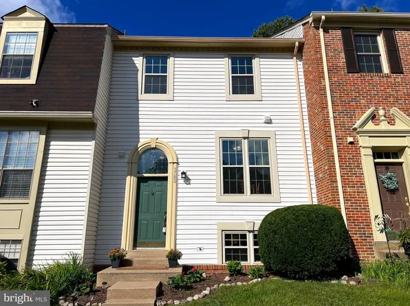 5780 Burke Towne Ct, Burke, VA 22015