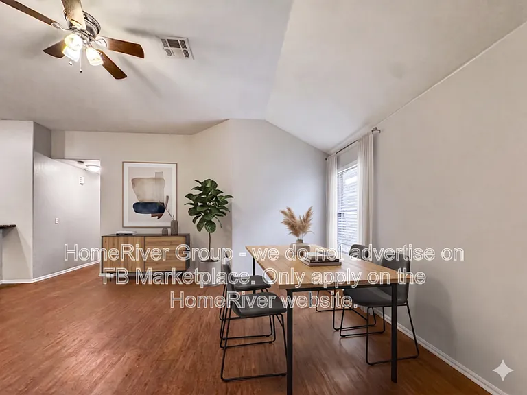 1729 Everglade Ct — Photo 3