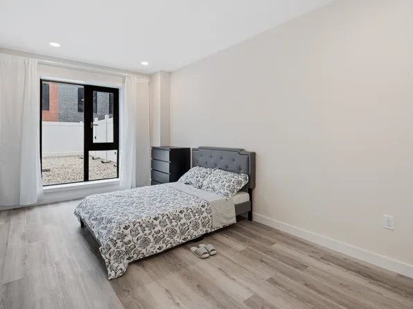 1238 63rd Street image 5 of 29