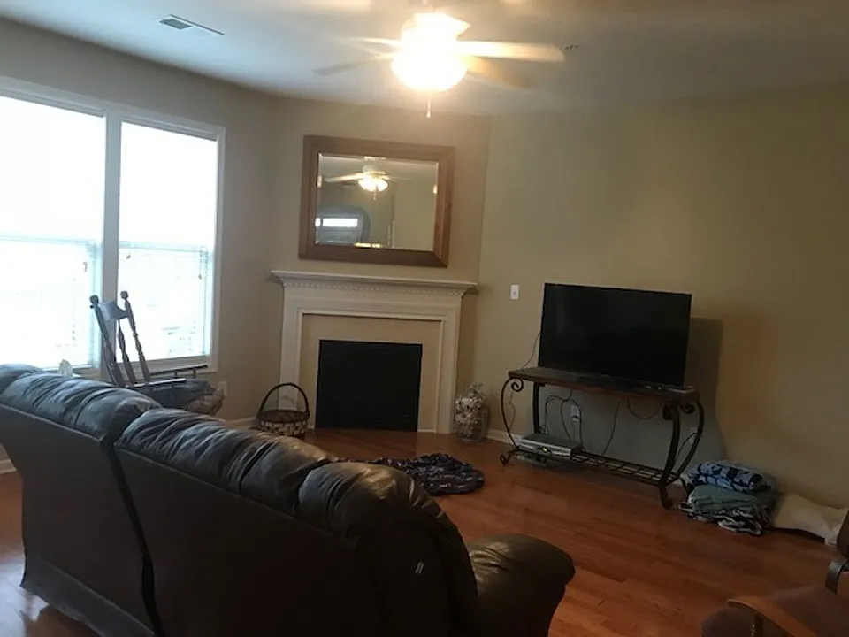121 Sonoma Way