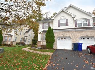 216 Hawthorne Rd, North Brunswick, NJ 08902