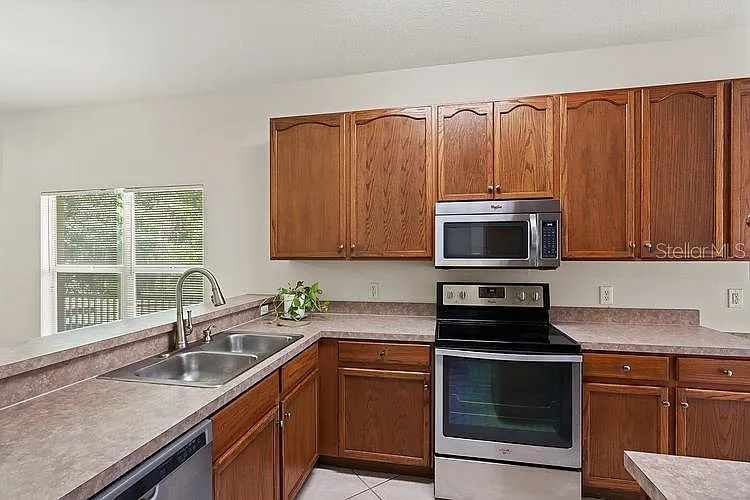 20221 Vintage Oaks Pl — Photo 2