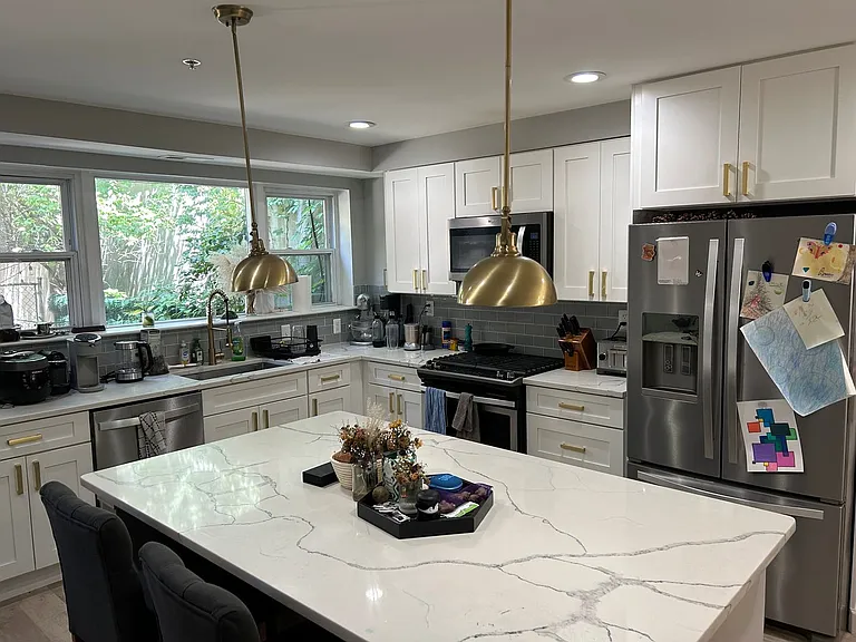 1932 3rd St NE #102 — Photo 9