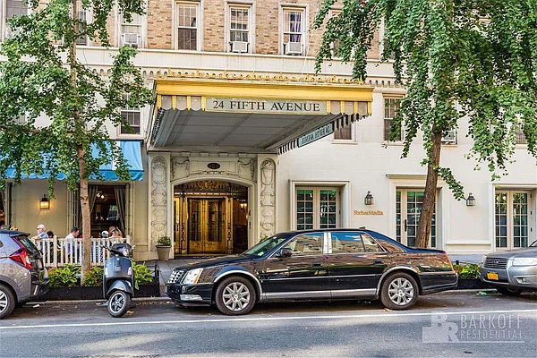 Sold by Barkoff Residential  | media 23