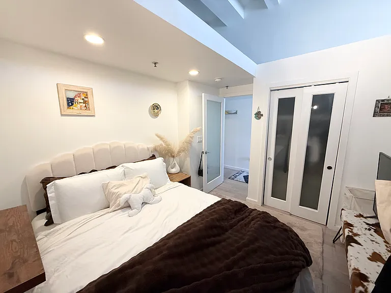 728 Market St #501 — Photo 6