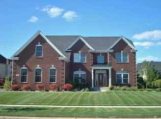 39W570 Walt Whitman Rd, St Charles, IL 60175