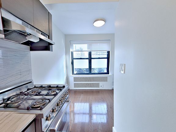 5th image of 252 E 61st St #S6g