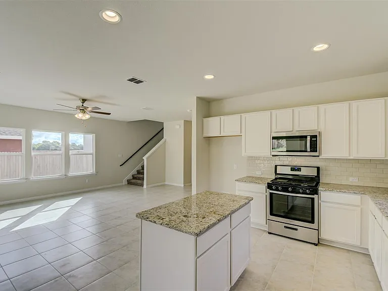 474 Spinnaker Loop — Photo 6