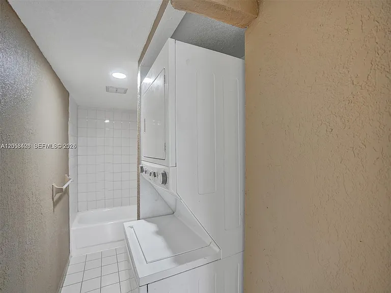 4166 Inverrary Dr #403 — Photo 12