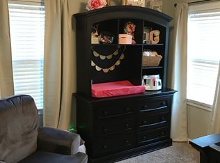 1933 SW Stone Ave, Topeka, KS 66604