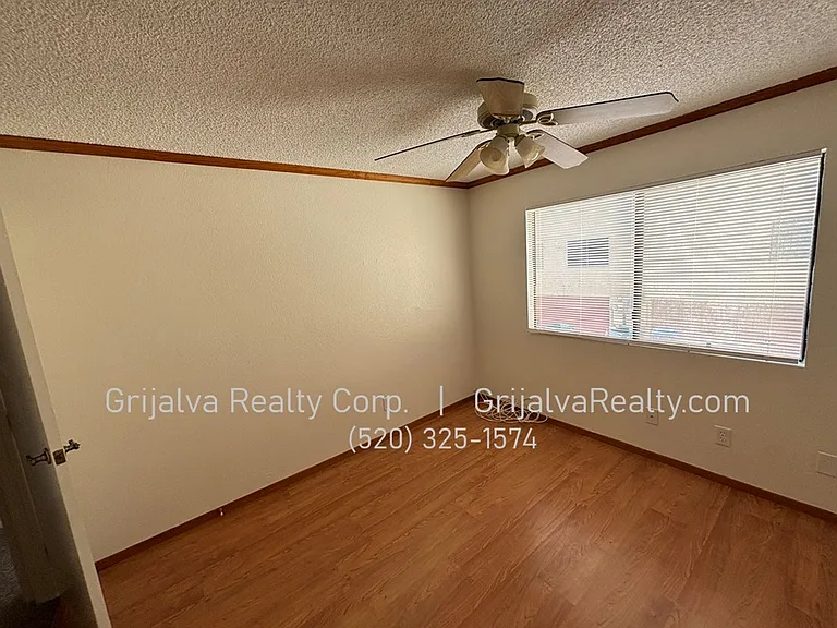 3120 E Corte De La Raqueta — Photo 13