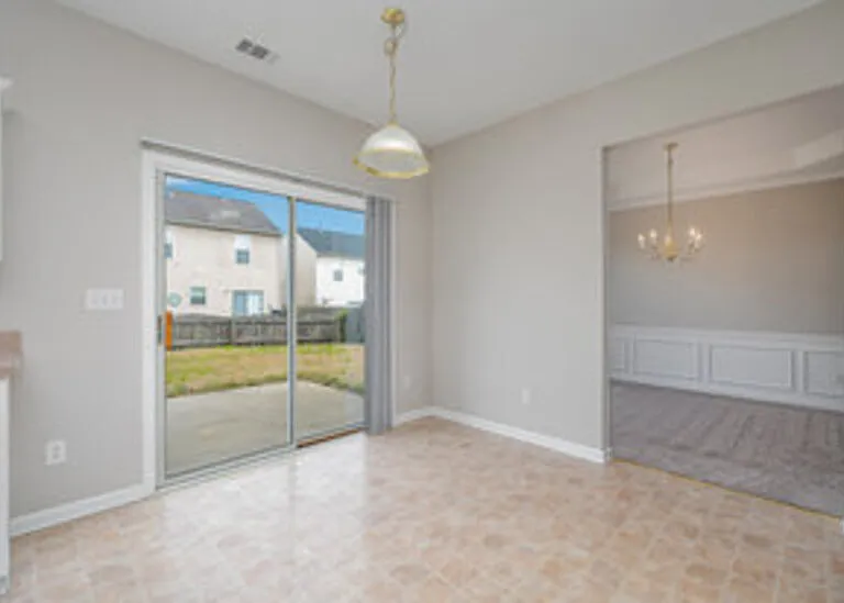 1231 Joannas Ct — Photo 10