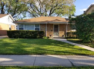 5917 Chicago Ave, Berkeley, IL 60163