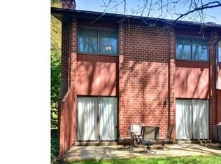 806 Worthington Dr, Exton, PA 19341