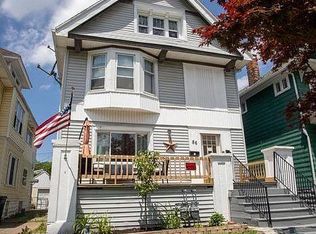 86 Roanoke Pkwy #1, Buffalo, NY 14210