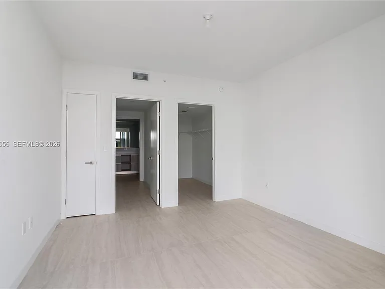 77 SE 5th St #4208 — Photo 28
