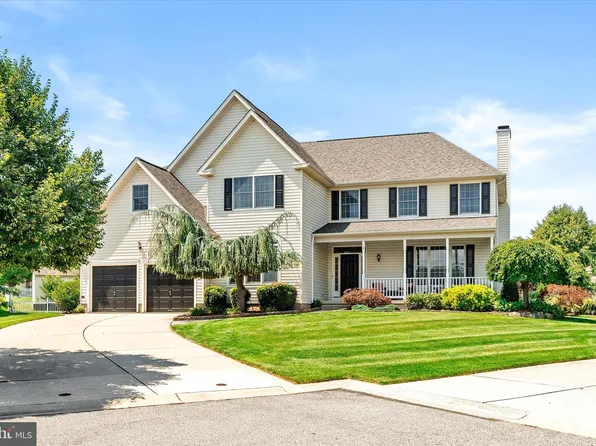 13 Cobblestone Ct, Columbus, NJ 08022