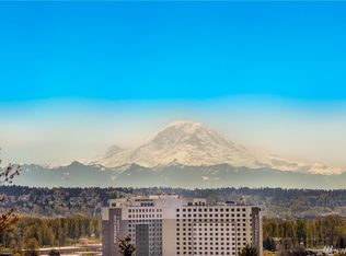 15266 Sunwood Blvd APT D12, Tukwila, WA 98188