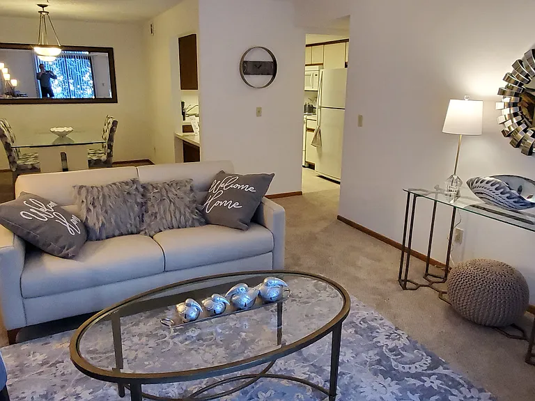 Oak Pointe Apartments — Photo 57