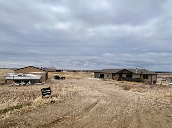 28383 195th St, Pierre, SD 57501