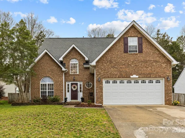 4741 Lauren Glen St NW, Concord, NC 28027