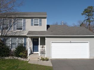 136 Mooring Rd, Manahawkin, NJ 08050