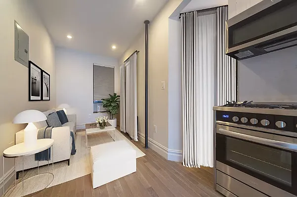 Rented by Platinum Properties | media 26