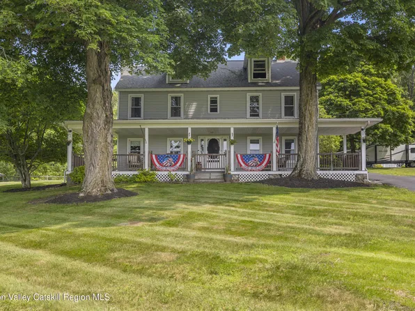 421 Orchard Drive, Wallkill, NY 12589