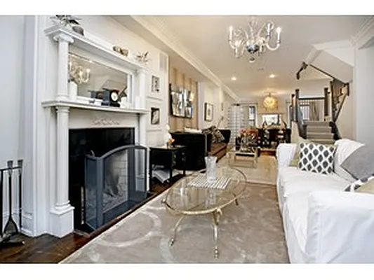 Sold by Corcoran | media 14