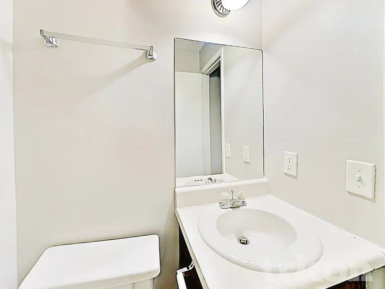 2466 Red Barn Rd SW — Photo 9