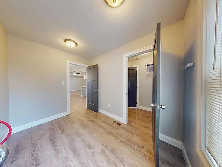 3755 SW Summerfield Dr — Photo 20
