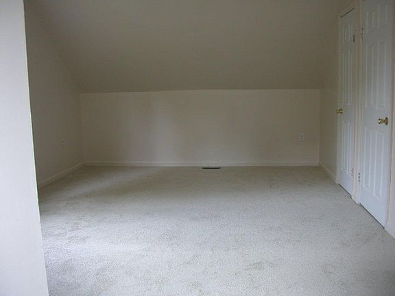 5th image of 2717 Vista Ct