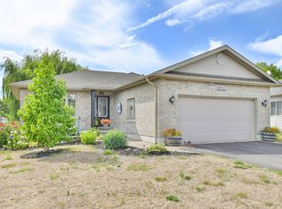 12 Stonegate Cres, Quinte West, ON K0K 2C0