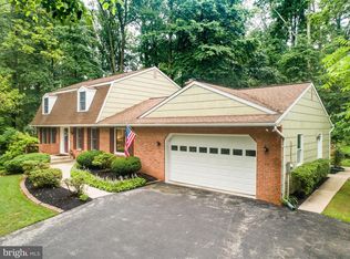 2707 Overview Rd, Hampstead, MD 21074